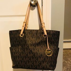 Michael Kors Jet Set Logo monogram medium tote